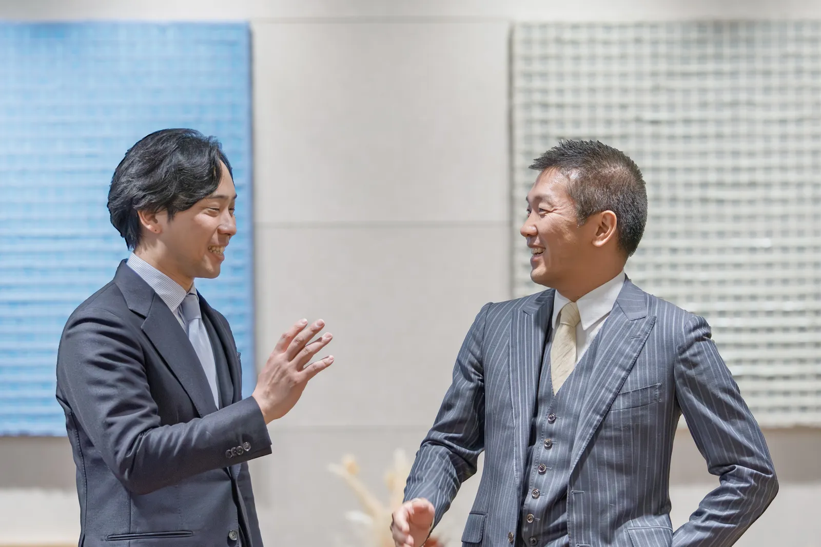 左が冨田、右が共同創業者の森